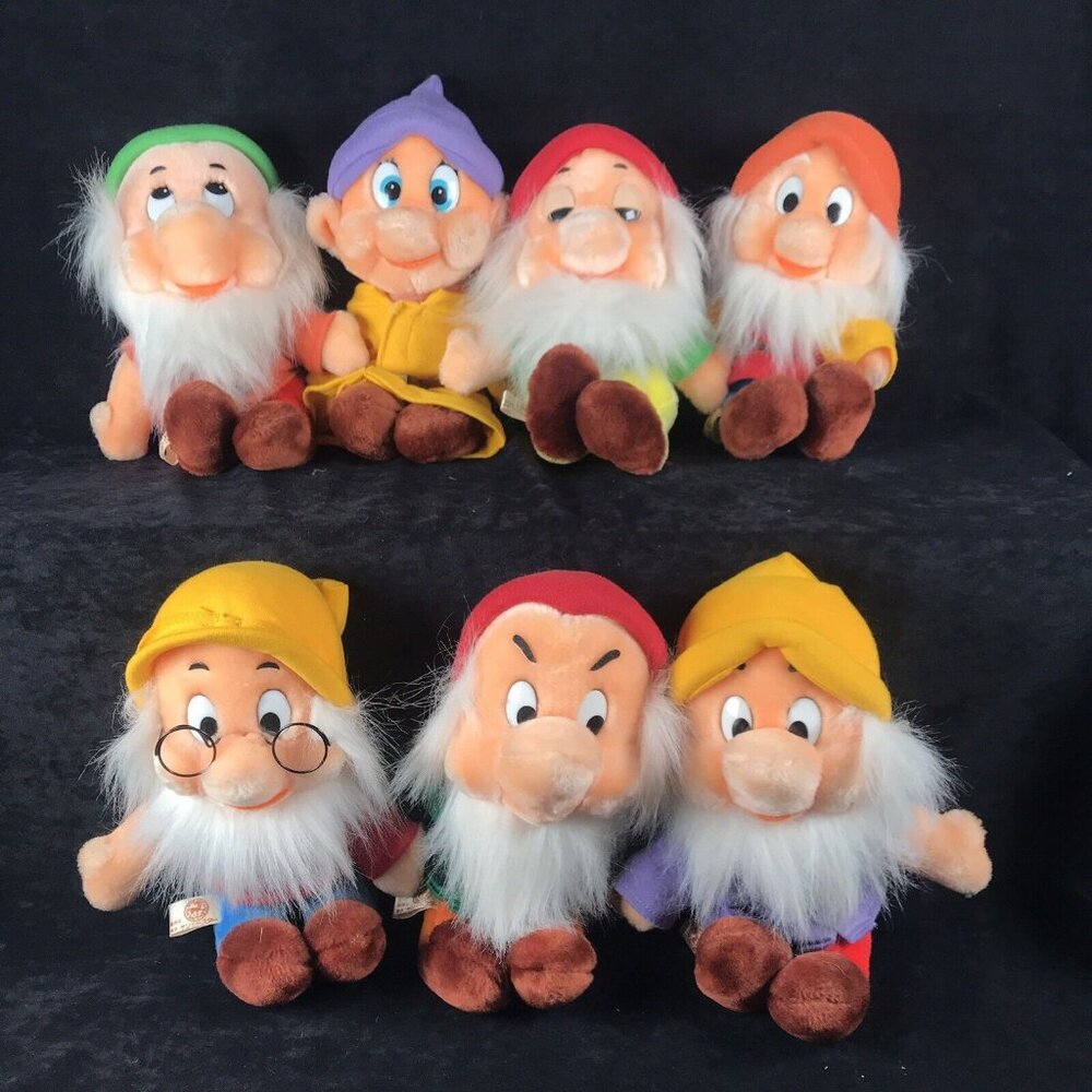 RARE Vintage Sun and Star Korea Snow White SEVEN Dwarfs Plush 9 Inch Disney
